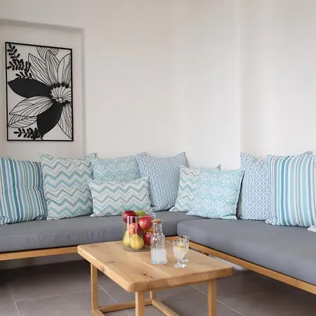 Camelia 2 - Psarou View - Private Pool And Jacuzzi